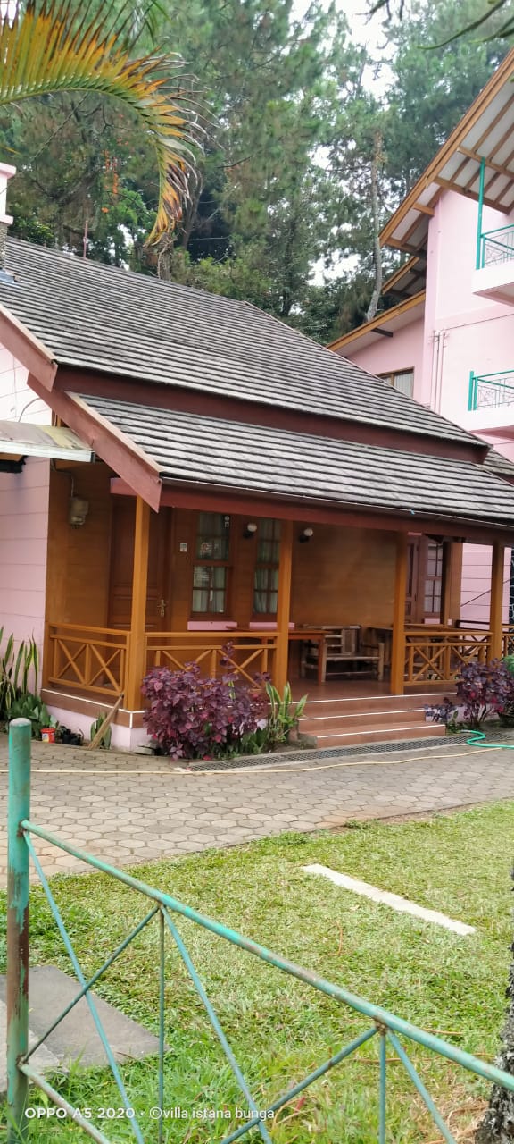 Villa Bl;ok O No 11 Istana Bunga Fasilitas 3 Kamar Tidur